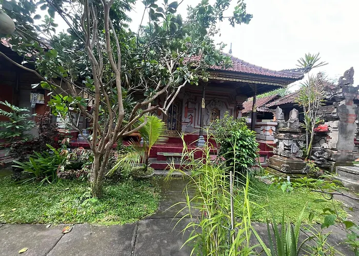 Tutde\'S House